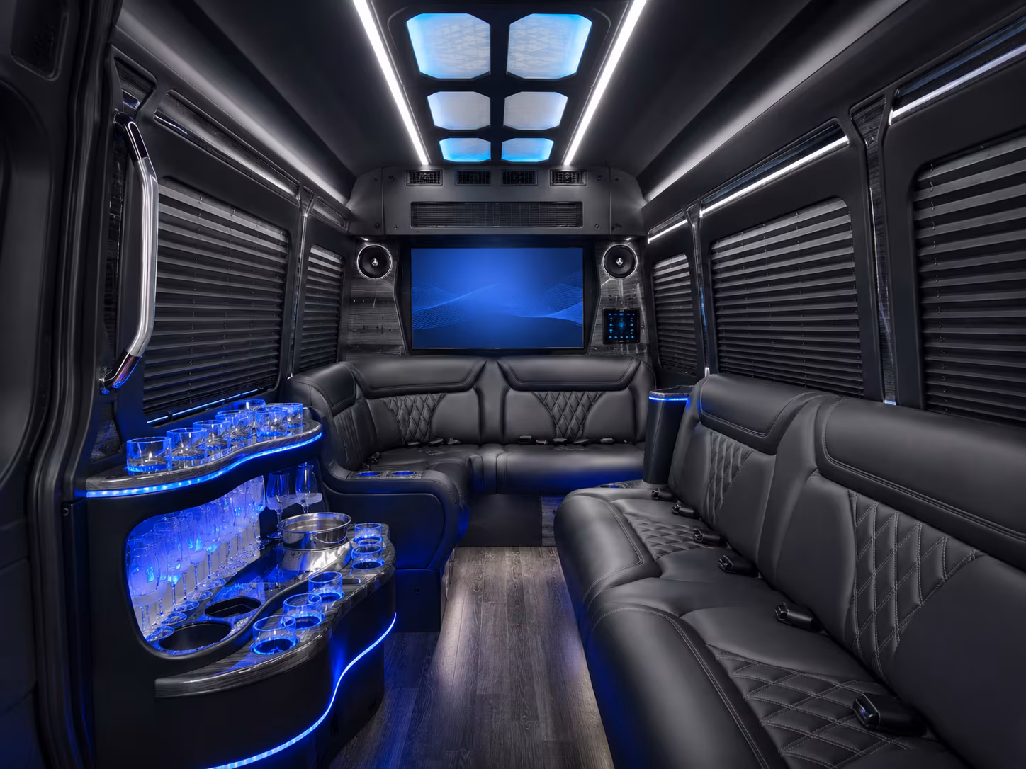 with charterbusserviceshenderson com renting a temporary event shuttle for henderson s busiest work weeks is fast and easy